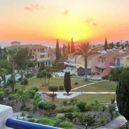 Regina Gardens, Phase 1