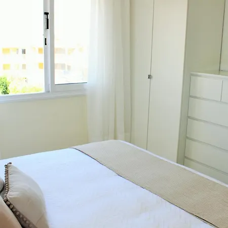 Regina Gardens, Phase 1 Apartamento