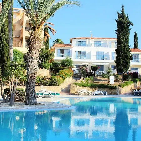 Regina Gardens, Phase 1 Paphos